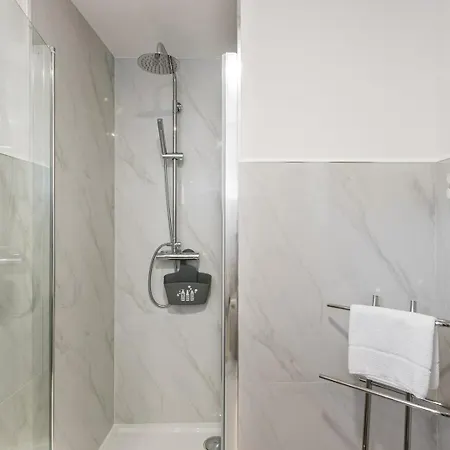 Guestready - Tigerlily Porto