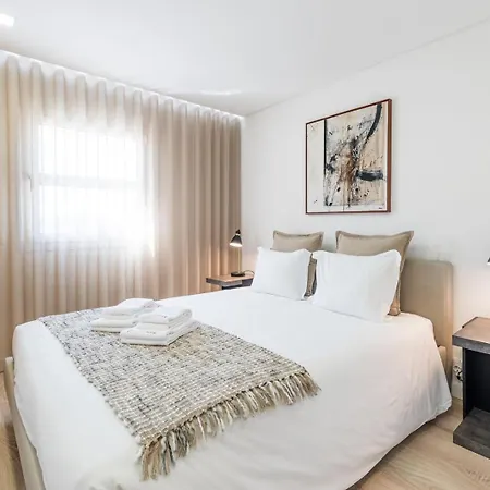 Guestready - Tigerlily *